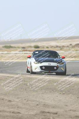 media/Oct-18-2025-Speed Ventures (Sat) [[8b3b7cf525]]/Yellow/Session 3 (Sunset)/